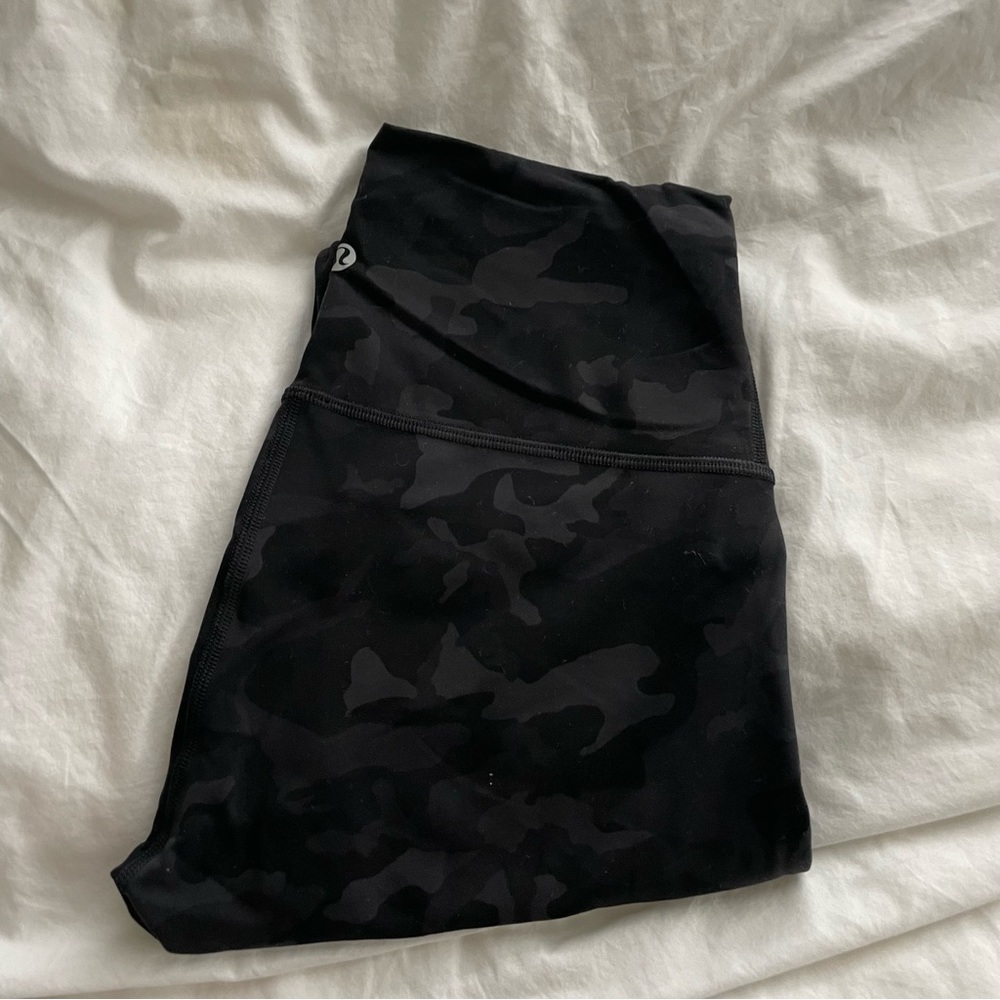 Lululemon Wunder Train ICMG size 6